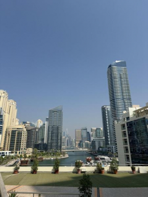 Comfortable, Spacious 1bd In Dubai Marina
